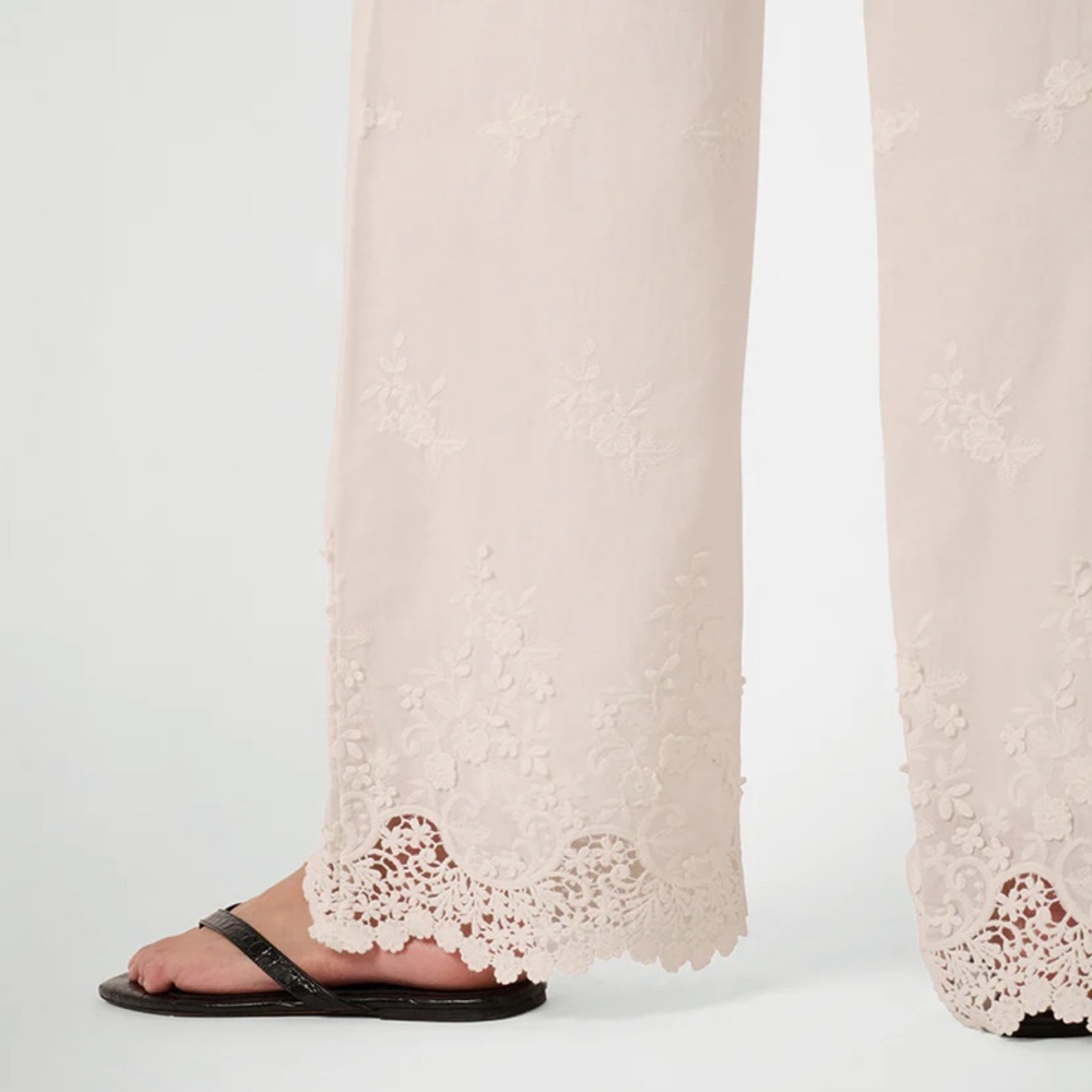 WeWoreWhat brand ivory bottom Lace Trim Pants Sz M like New - Picture 4 of 5